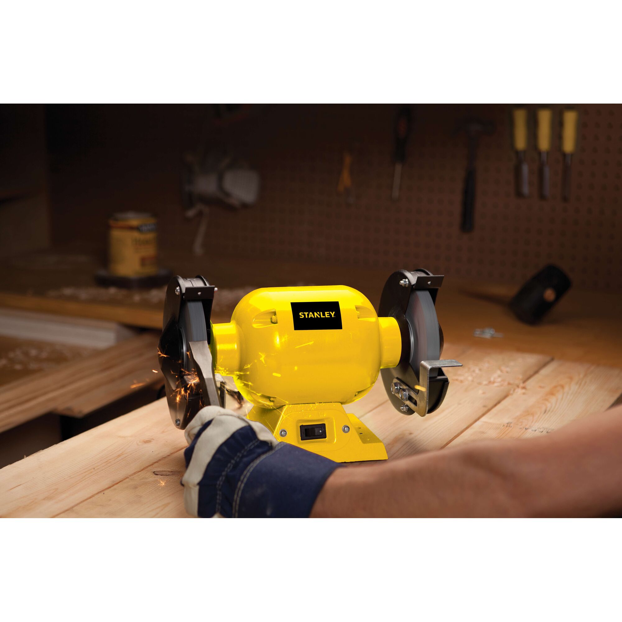 STANLEY STGB3715-IN 1/2 HP Bench Grinder - Image 11
