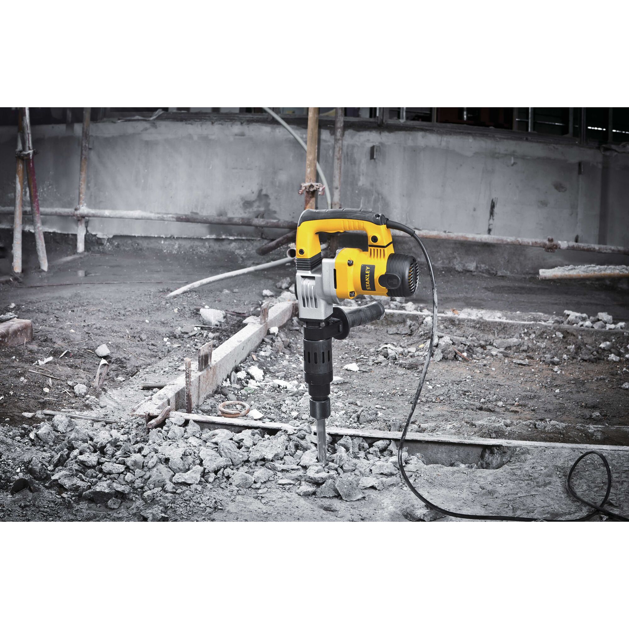 STANLEY STHM5KH-IN 1010W 17mm Hex Chipping Hammer - Image 6