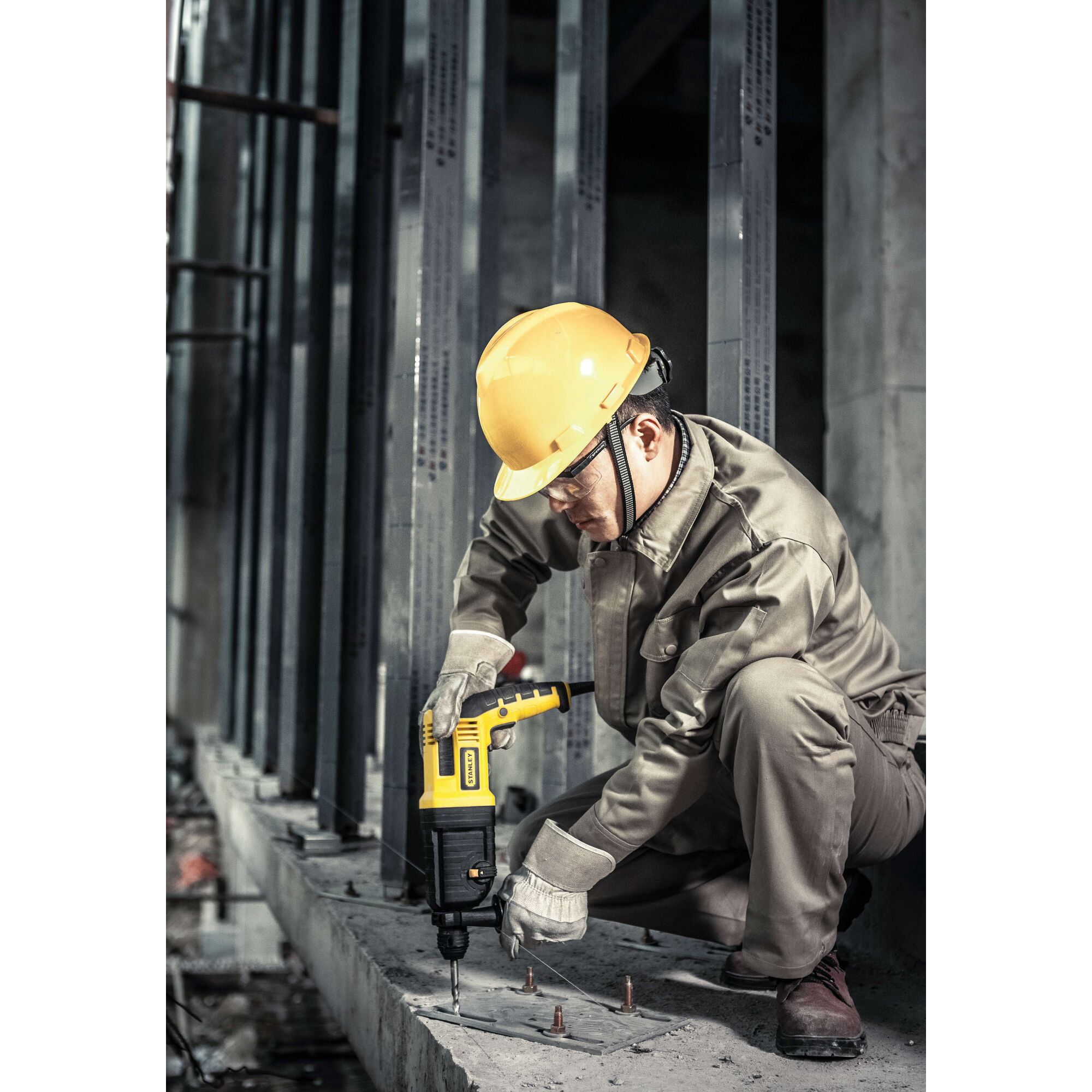 STANLEY STHR202K-IN 620W 20mm SDS-Plus Hammer - Image 4